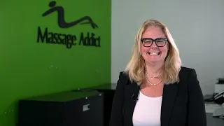 Interview with Caroline Kolompar CEO Massage Addict