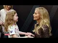 Faith Hill Brings Little Girl On Stage For Adorable Duet