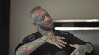 Amir Tataloo Fun Clip With Mamnoo Music LIVE امیر تتلو اجرا زنده و رقص با آهنگ ممنوع 