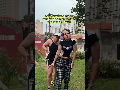 aquelas cenas em que tudo vira batalha de dança