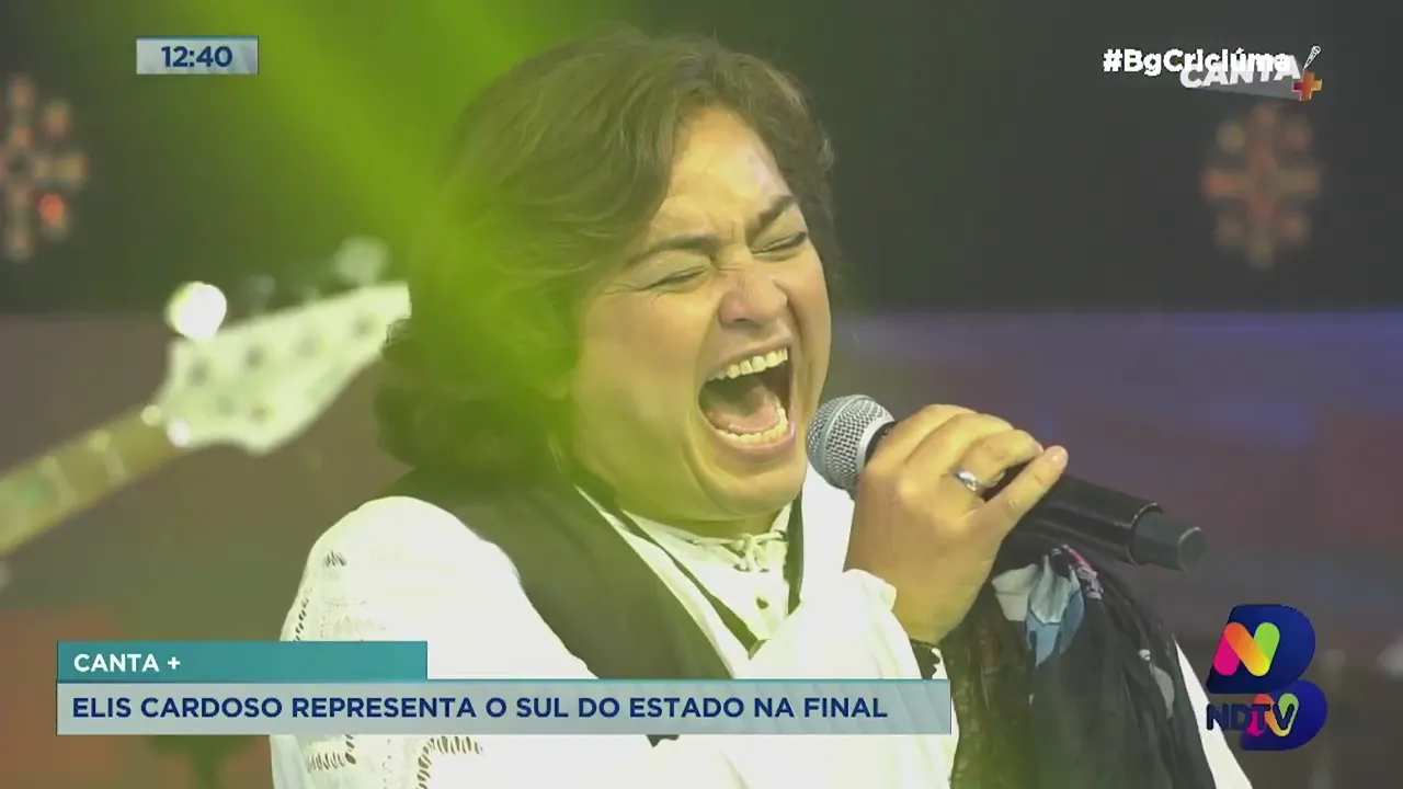 Conheça Elis Cardoso, cantora do Sul de SC que está na fina do Canta+