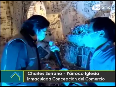 Un pesebre gigante en papel periódico al sur de Quito