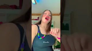 وحياتي بقت حاجة تانيه و يوماتي ببعت السلامات Elgrini 