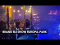 Download Lagu Brand bij show Europa-Park: parasol in de fik tijdens Fjällstorm Symfoni (hotel Krønasår)