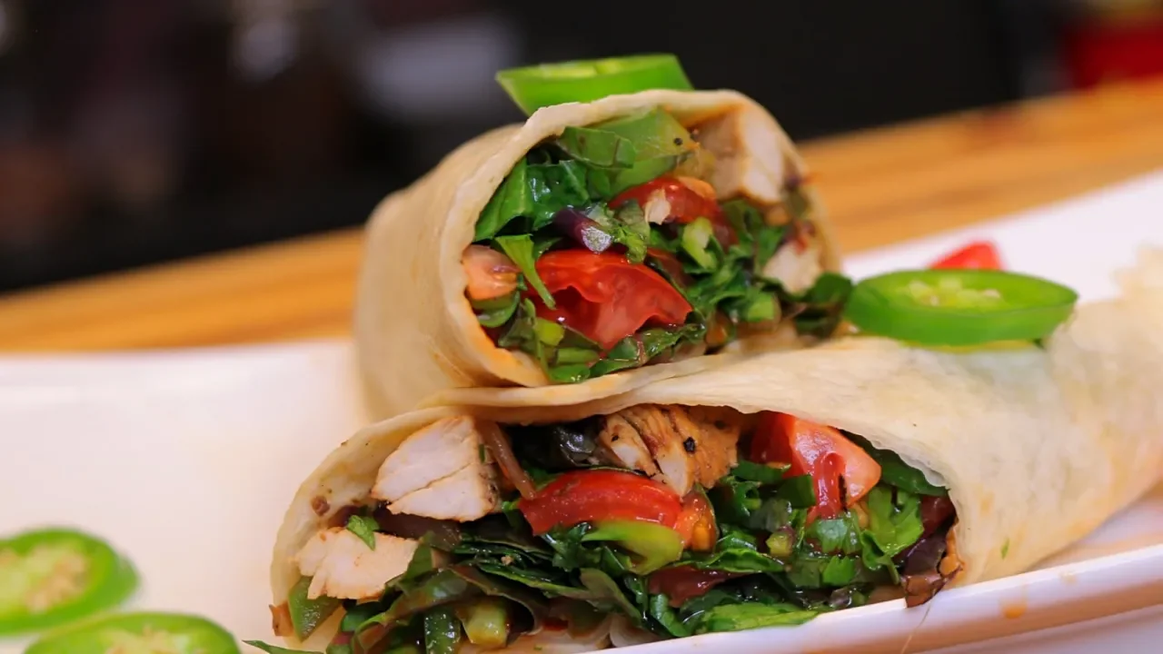 Healthy Chicken Wrap - healthy recipe - chicken wraps - sandwich wrap