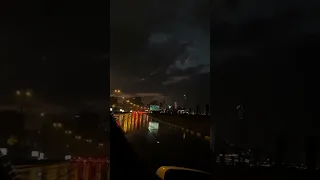 متعلق قلبي انا بمكان 