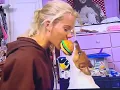 Download Lagu Girls Next Door Season 3 Deleted Scene “Kendra Orders Room Service”.
