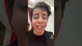 تبي تغيب بس امك مو راضية     دندنها