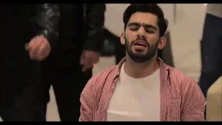 اجرای سرود سلام کن به خورشید در فرودگاه مهرآباد 