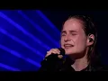 Christine and the Queens – To be honest (The Graham Norton Show performance)