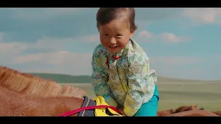 E.Chuluunchimeg - Deltei Shuvuu (Official Music Video)