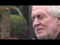 Dono Jahan teri mohabbat mein haar ke_Ghazal Faiz Ahmad Faiz reciting by Tom Alter