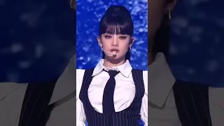 تصميم ميني من فرقه جي ايدل 