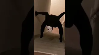 وحش الدرج المخيف Scary Staircase Monster 