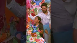 خفة دم ورقص تامر حسني مع بنته تالية 