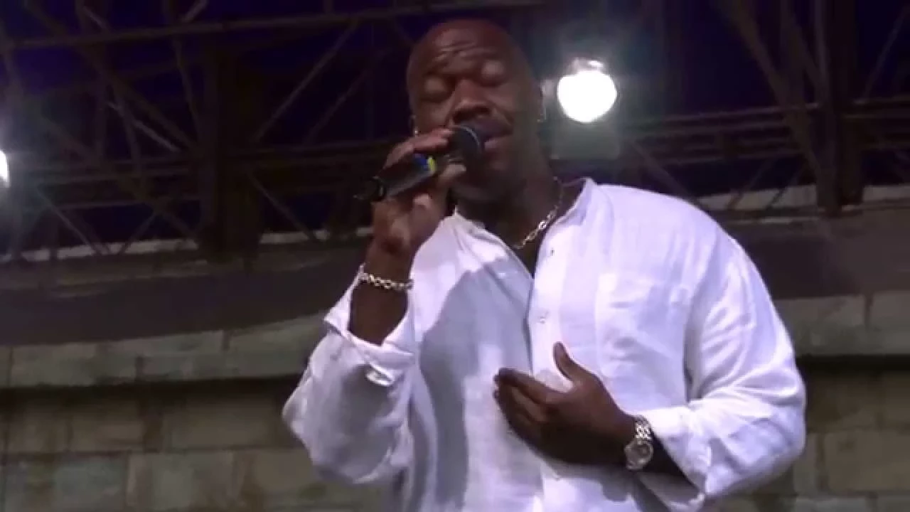 Will Downing & Gerald Albright - Wishing On A Star (Part 1) - Newport Jazz (Official)
