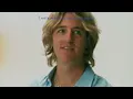 Parcels – Leaveyourlove (Lyric Video)