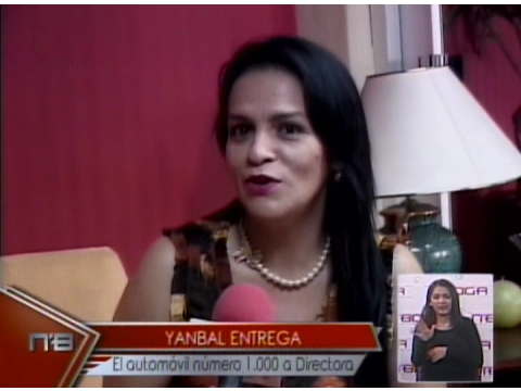 Yanbal entrega el automóvil número 1.000 a directora