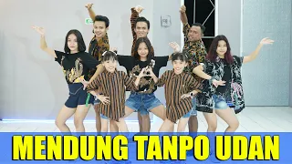 Download MENDUNG TANPO UDAN NDARBOY GENK - VERSI DANGDUT DANCE CHOREOGRAPHY JOGET ZUMBA SENAM GOYANG MP3