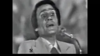 يا سلام على العندليب لما يكون رايق فين راح الشوق من قلبه 