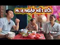 Lagu Mưa Bão Kéo Dài Nước Ngập Khiến Gia Đình Minh Bị Cô Lập