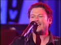 Blake Shelton - Kiss My Country Ass (11.10.2010)