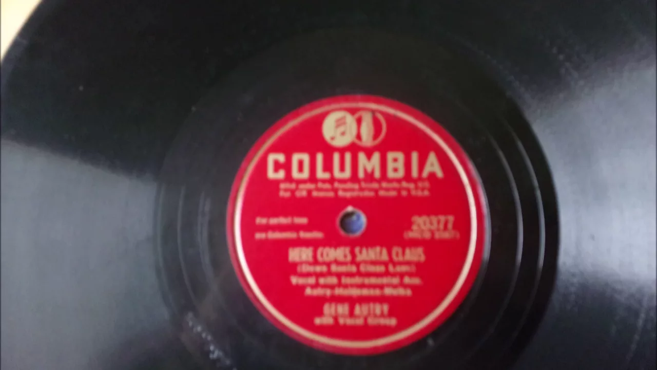 Here Comes Santa Claus - Gene Autry Here Comes Santa Claus - Gene Autry