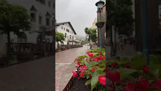 اورتيسي عروس الشمال الايطالي القرية جميله ولازم تكون ضمن الجدول سنترها واجد جميل وفيه محلات ومق 