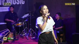 02 dessy utami old song live music at mas gondrongs ankringan