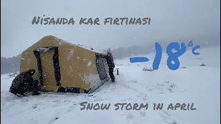 SNOW STORM WITH AIR TENT 