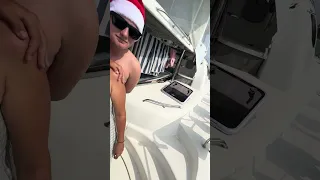 MERRY CHRISTMAS!  #sailingfamily #sailinglife #family #travel #sailingcommunity #merrychristmas