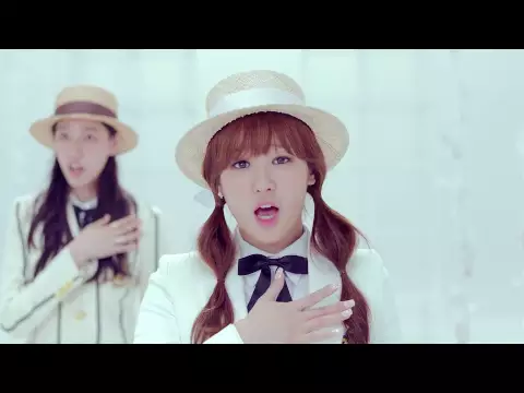 F-ve Dolls Official MV 公式動画サムネイル