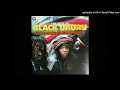 Black Uhuru - Guess Who's Coming To Dinner   (Discomix)