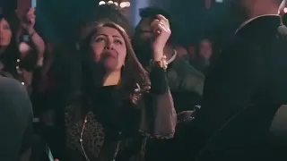 الحزن مالي العين 