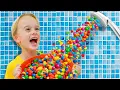 Download Lagu Chris and Funny Adventures with Magic Candy Shower