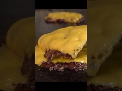 American style Triple Cheeseburger🔥😮