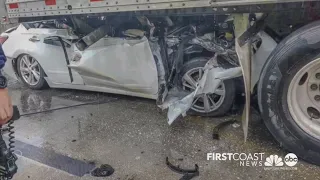 Jacksonville woman killed in wreck with semi on I-295