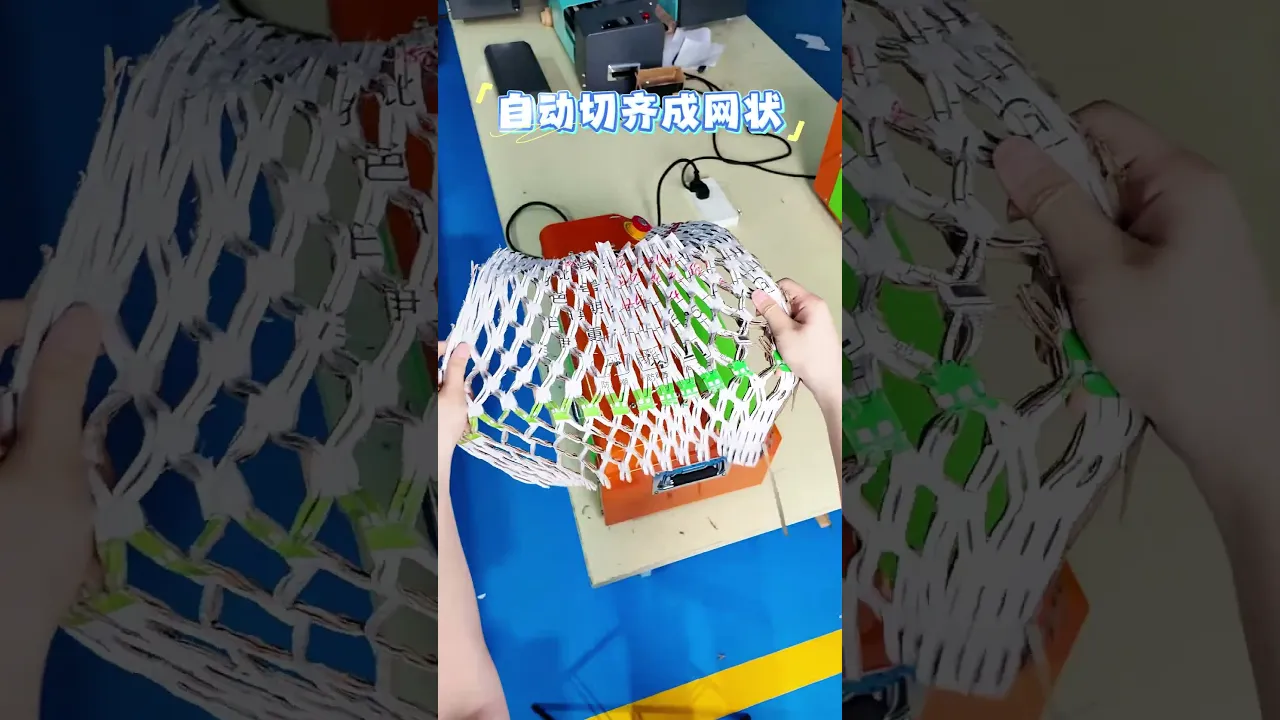판지 파쇄기로 폐기물을 절단하고, 쓰레기를 가치 있는 포장 재료로 만드세요.