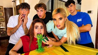 BULLA MI FA MANGIARE UNA SOSTANZA TOSSICA!🤮*HO RISCHIATO DI MORIRE*