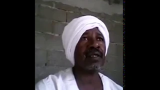 سوداني بالسعودية راعي ابل يحكي عن الم الغربه والفراق عن الأهل الفونا عوووووك يا ناس 