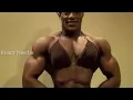 Huge Black Female bodybuilder Flexing