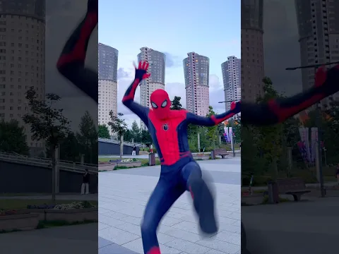 Spider-Man got really scared 🤣 #spiderman