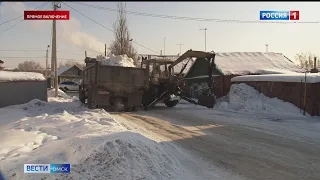 В Омске ждут резкого потепления и активно чистят залежи снега