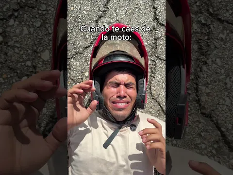 Cuando te caes de la moto 👀