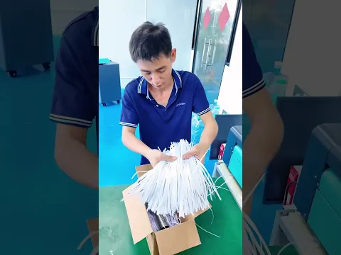 Evite descargar cartones inactivos baratos a los recicladores. Convierta cartones sobrantes en papel de amortiguación práctico con trituradora-expansora de cartón.