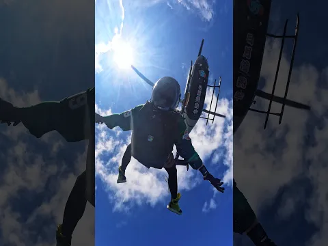 Skydiving || You Won’t Believe This Skydive #youtube #youtubeshorts #skydiving #hittvfun #adventure