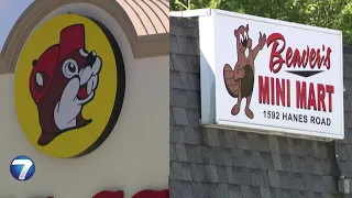 Buc-ee s co-founder CEO Arch Aplin shares info on lawsuit against mini mart WHIO-TV