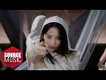 Download Lagu LE SSERAFIM (르세라핌) 'UNFORGIVEN (feat. Nile Rodgers)' OFFICIAL M/V (Choreography ver.)
