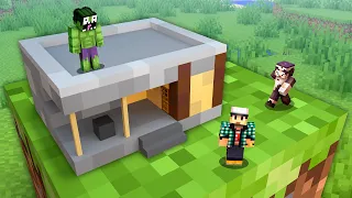 МАЙНКРАФТ, НО ВЕСЬ МИР НЕ ПЕРЕСТАЕТ УМЕНЬШАТЬСЯ!