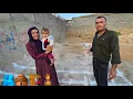 Download Lagu Dakloos gezin is eindelijk begonnen met de bouw van hun droomhuis